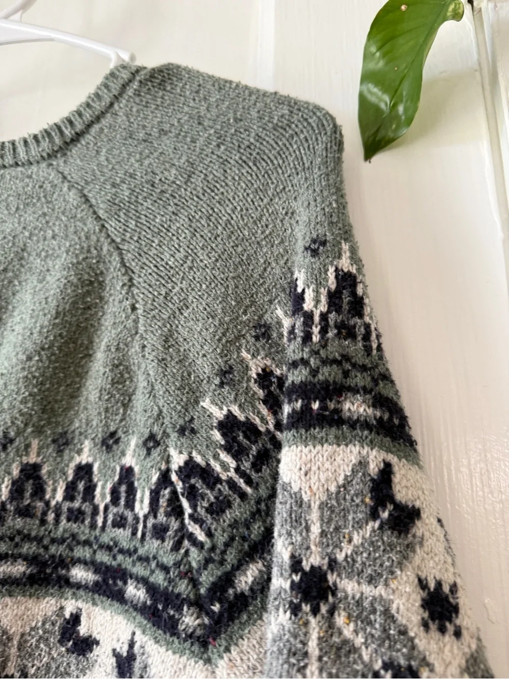 Sonoma Fair Isle Crewneck Sweater in Green, Black and Cream size Small